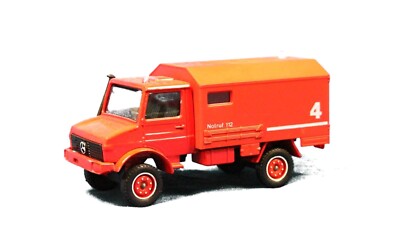 Solido 2133 Mercedes Unimog Fire Ambulance - Red 1/50 Die-cast MIB