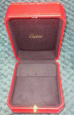 BOITE /BOX/ECRIN CARTIER POUR BOUCLES D'OREILLES 11/9/5,3 CM - Photo 1/4