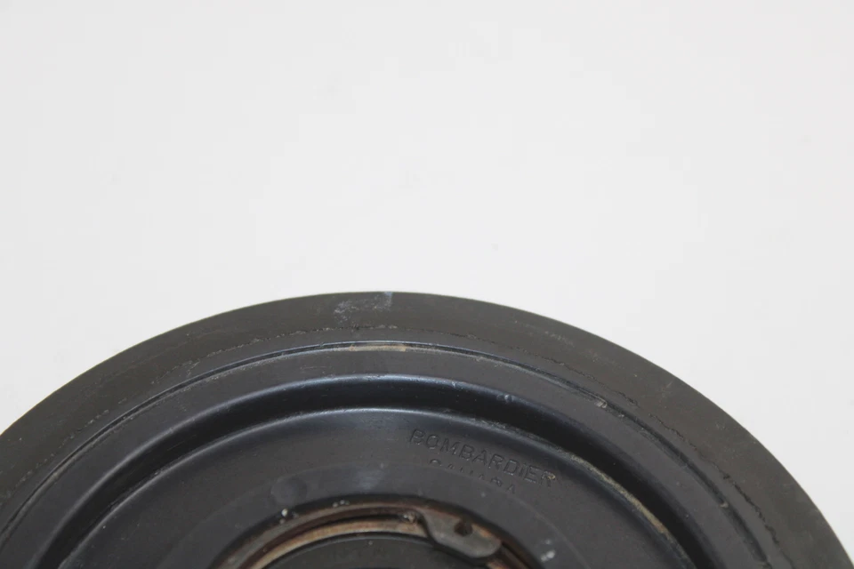 Rueda loca Ski-doo OEM gris luna llena 135 con rodamiento 503190797 Q4642 Foto 2 de 4