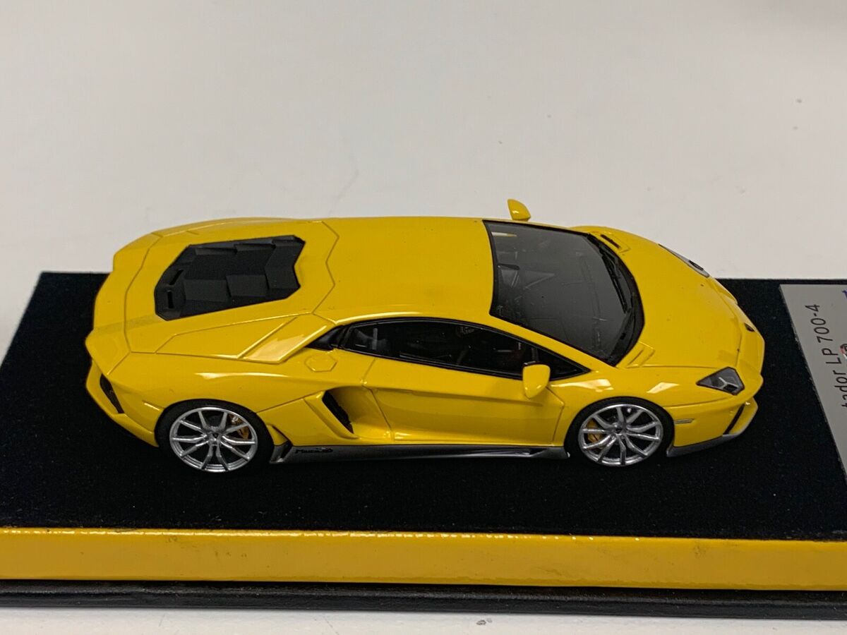 1/43 Looksmart Lamborghini Aventador LP700-4 Miura Homage Giallo