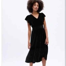 NWT GAP Black Stretch Velvet Flutter Sleeve Dress Size Medium $89