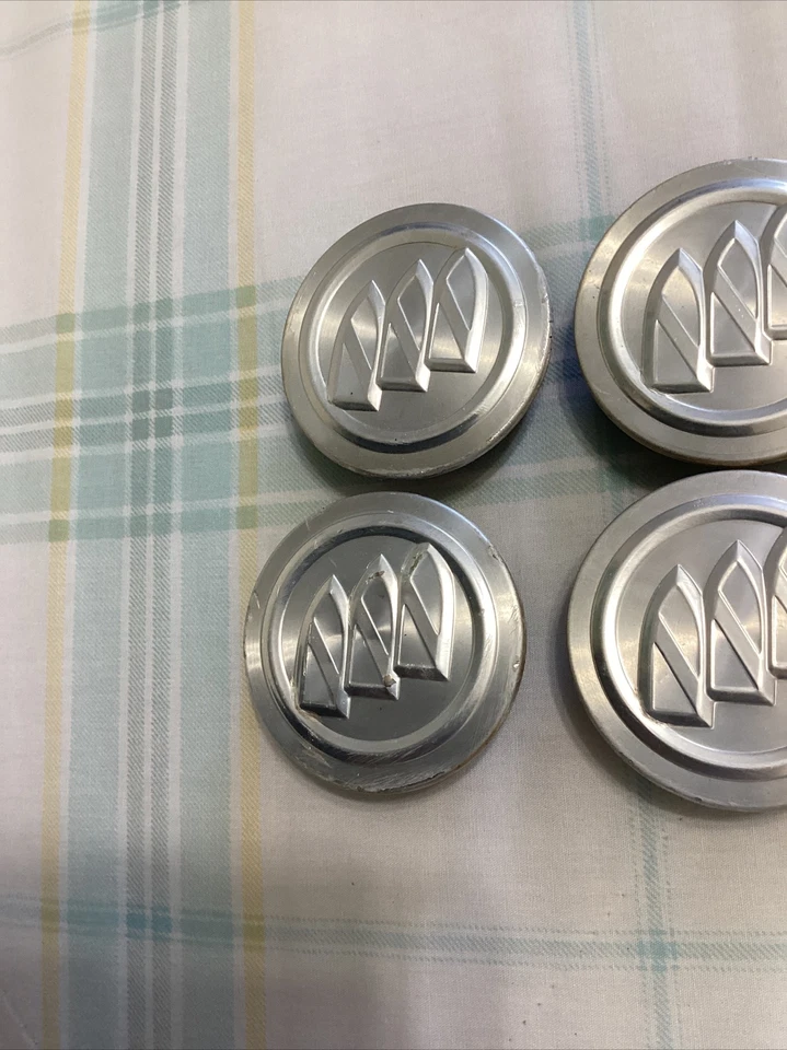 Buick LaCrosse Regal Allure Verano Wheel Center Cap Hub Cover Hubcap OE 9593169 - Image 4 of 4