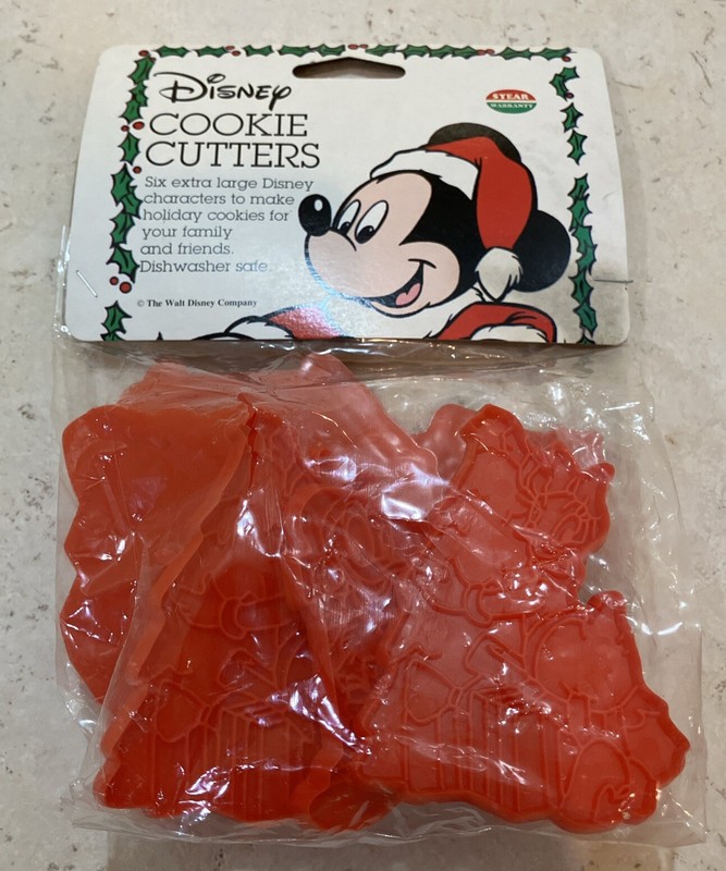 DISNEY Vintage Christmas Cookie Cutters. New. Mickey Mouse. Set of 6 Free S&H