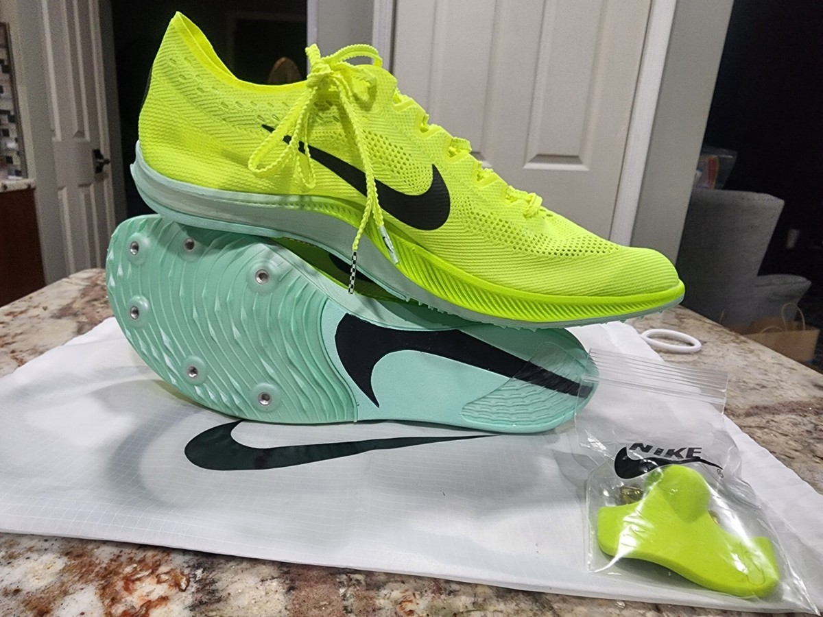 Nike ZoomX Dragonfly Volt Spikes Racing Shoes, Size 4.5 DR9922-700