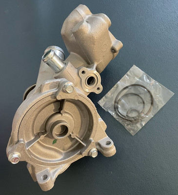 Saleri Engine Water Pump - PA837 / 104-200-48-01 -For Mercedes-Benz S320 1994-99