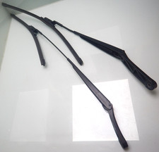 2x VW PASSAT 3C B7 / WISCHERARM SCHEIBENWISCHER  / 3AB955409 / 3AB955410 (CF90.1