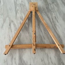 Wooden easel with adjustable height For Painting Excellent Quality
