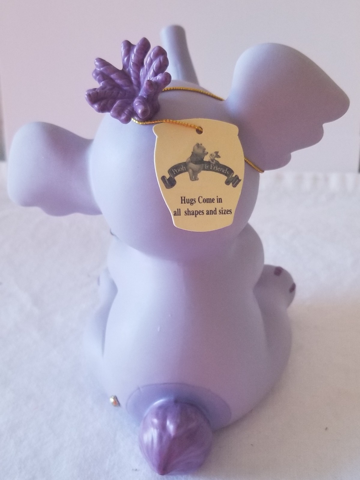 Disney Pooh & Friends Heffalump/Roo hugging porcelain figure NO BOX!!