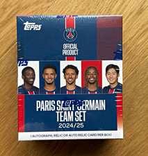 Topps Paris Saint-Germain Team Set 2024/25 Display Box 6 Packs, 30 Karten