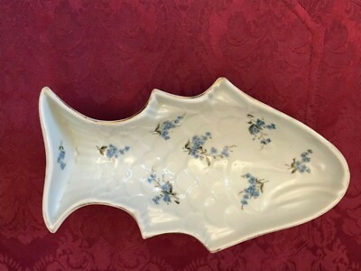 Fischform seltenes Teil aus Porzellan Jugendstil Omas Küche mit Vergissmeinicht
