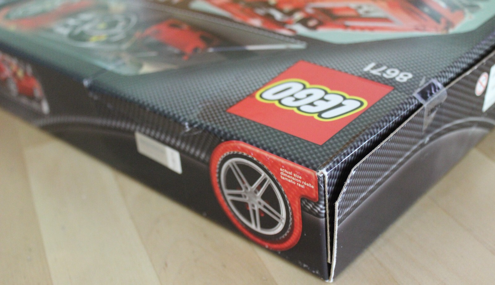 Foto 16 di 17