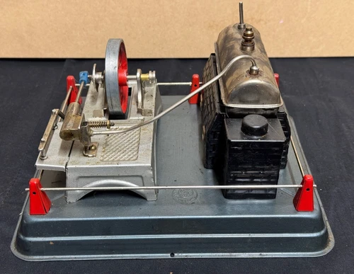 Vintage 1950s Line Mar Toys (Louis Marx)  Steam Engine Tin Toy  Original Box