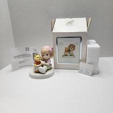Precious Moments Disney Winnie the pooh decor...