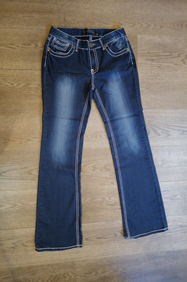 Twentyone Black Rue21 Boot Cut Jeans Womens Size 3/4R Dark Wash