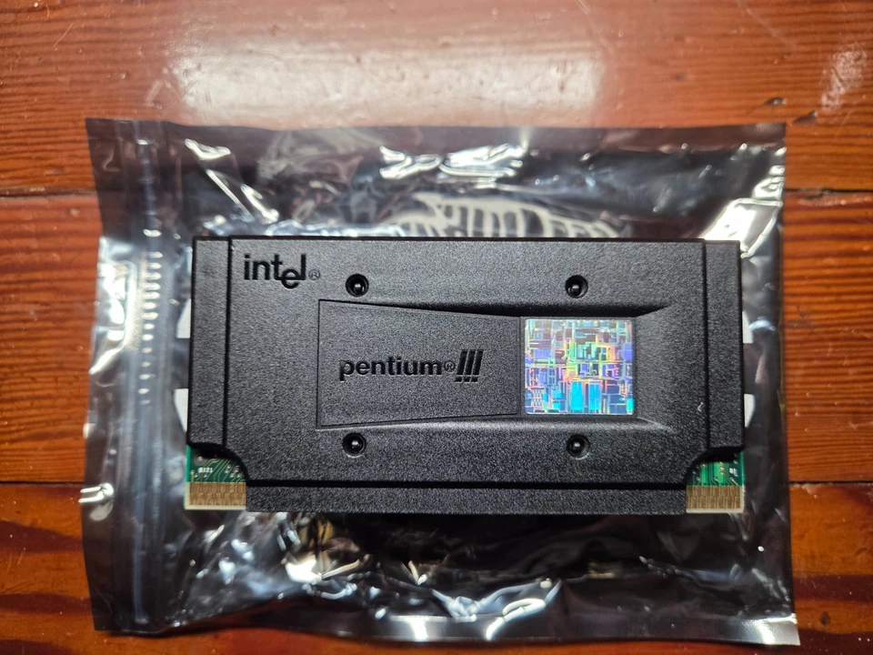 Intel Pentium III 650 MHz Slot 1 CPU (SL3XK) – Tested Working - Image 2 of 4