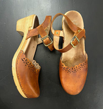 Dansko Brown Leather Ankle Strap Buckle Round Toe Block Heel Mule EU 40 US 9.5