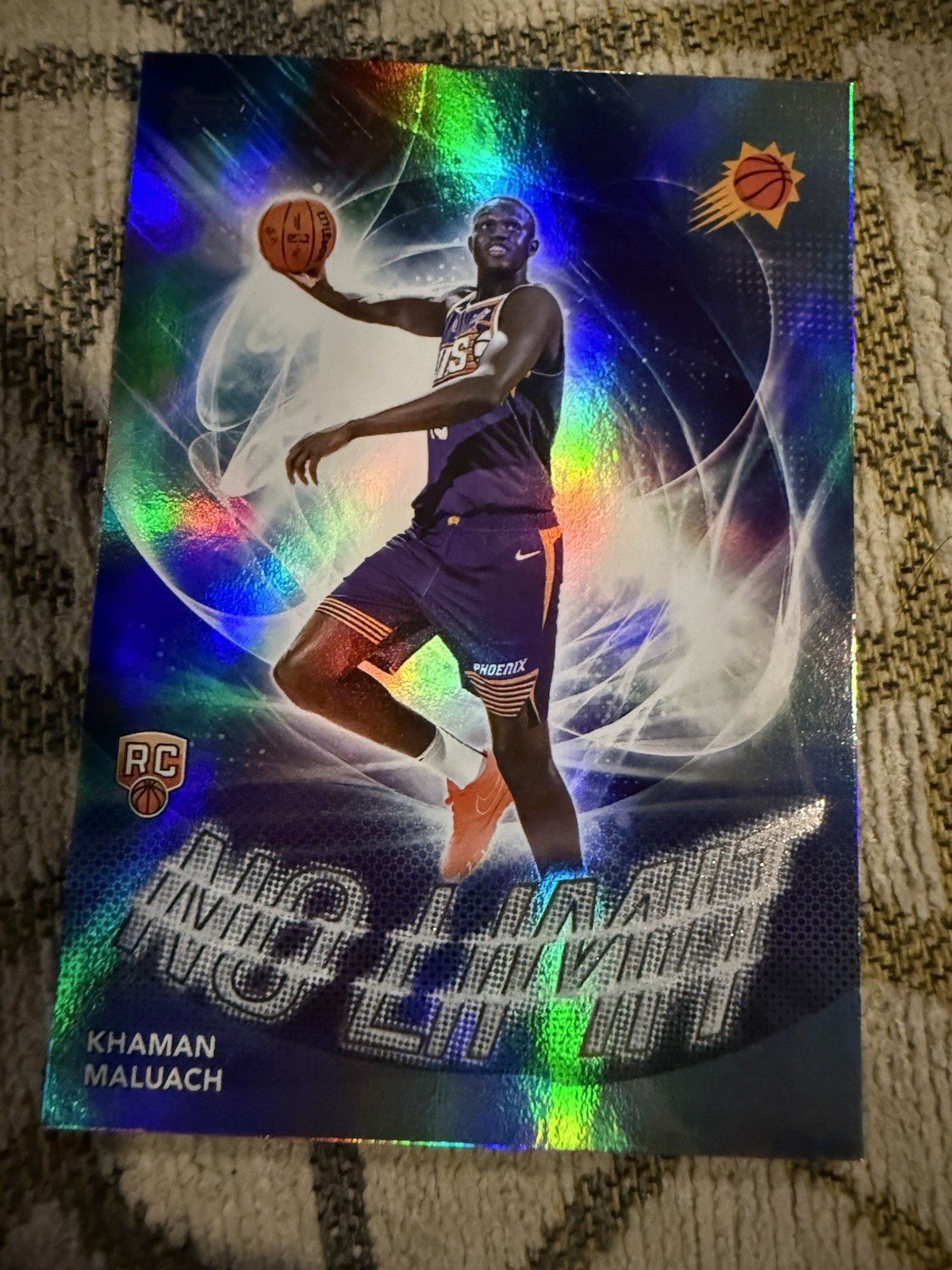 2025-26 TOPPS BASKETBALL ROOKIE NO LIMIT RAINBOW SP #NL-10 KHAMAN MALUACH RC