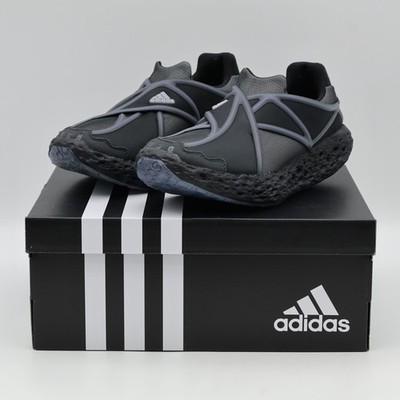 JR0830 adidas Zponge Flux Carbon Iron Metallic Core Black (Herren)