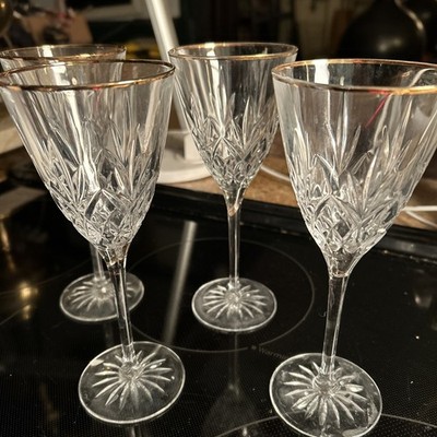 Cristal D'Arques-Durand Gold Rimmed 7.5  X 3 crystal Wine Glasses SET OF 4