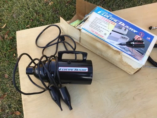 Open Box Barely Used Metro Data Vac Electric Duster Blower Well Made