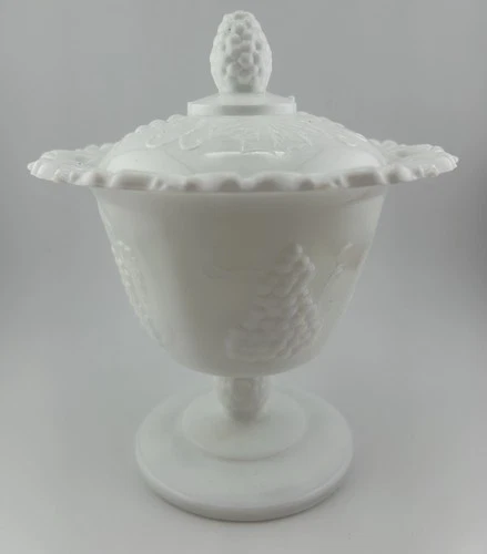 Vintage Indiana Milk Glass Harvest Grape Open Lace Candy Dish W/lid On Pedestal