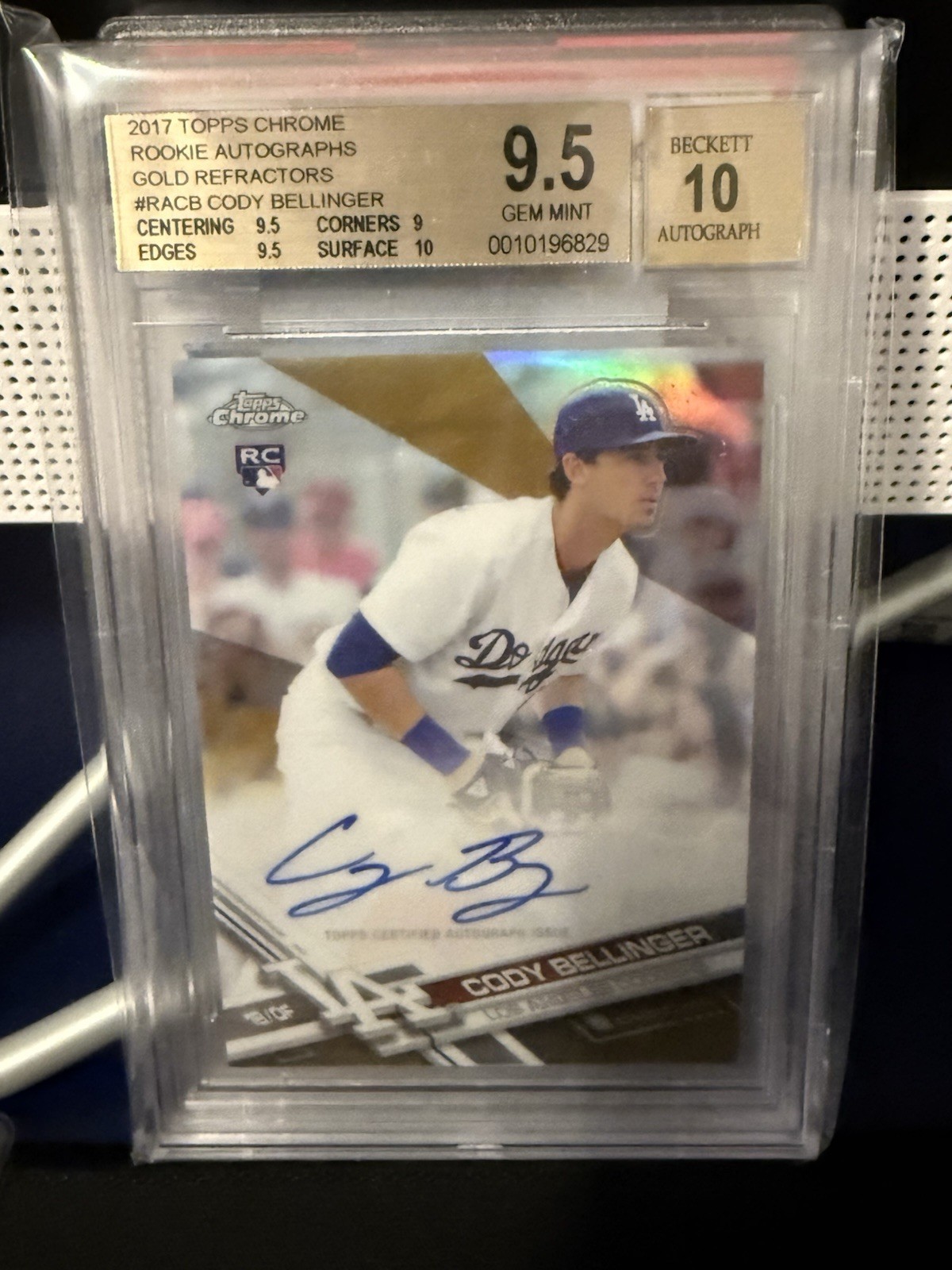 2017 Topps Chrome - Rookie Auto Cody Bellinger #RA-CB Gold Refractor /50 RC
