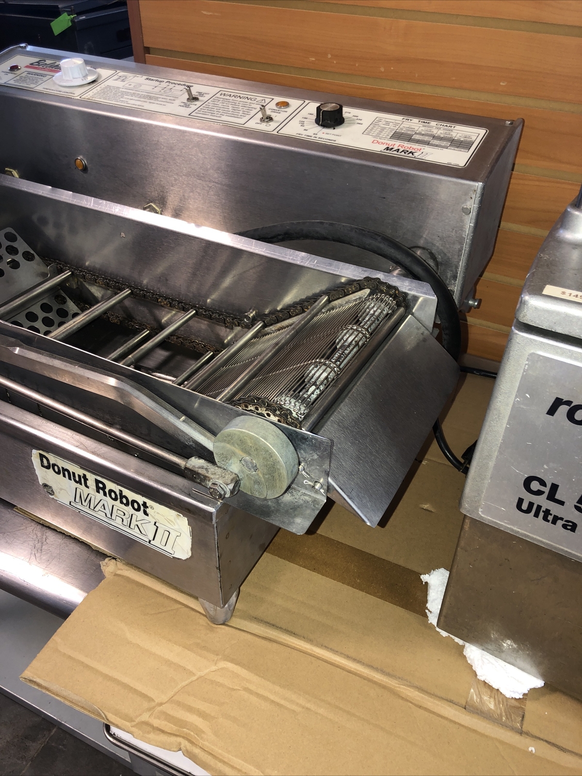 BELSHAW DONUT ROBOT MARK 2 DONUT FRYER COUNTERTOP MODEL W/ DROPPER MKII