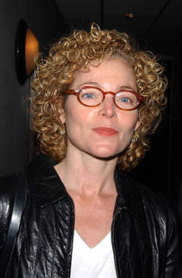 Amy Irving during I Am Sam screening at AOL/Time Warner Screening - Old Photo 1