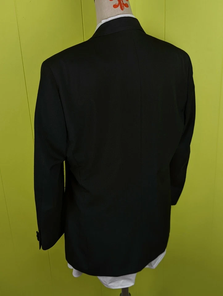 Gerald Austin Mens Black Tuxedo Suit: Jacket 40S Pants 32x27.5" Poly/Wool Blend - Image 4 of 4