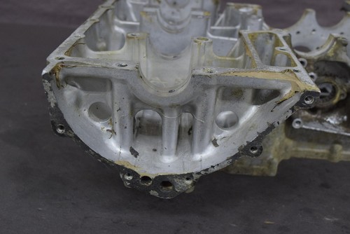 SUZUKI 1982 GS750T GS 750 ENGINE LOWER CRANKCASE MOTOR BLOCK CASE - Picture 6 of 12