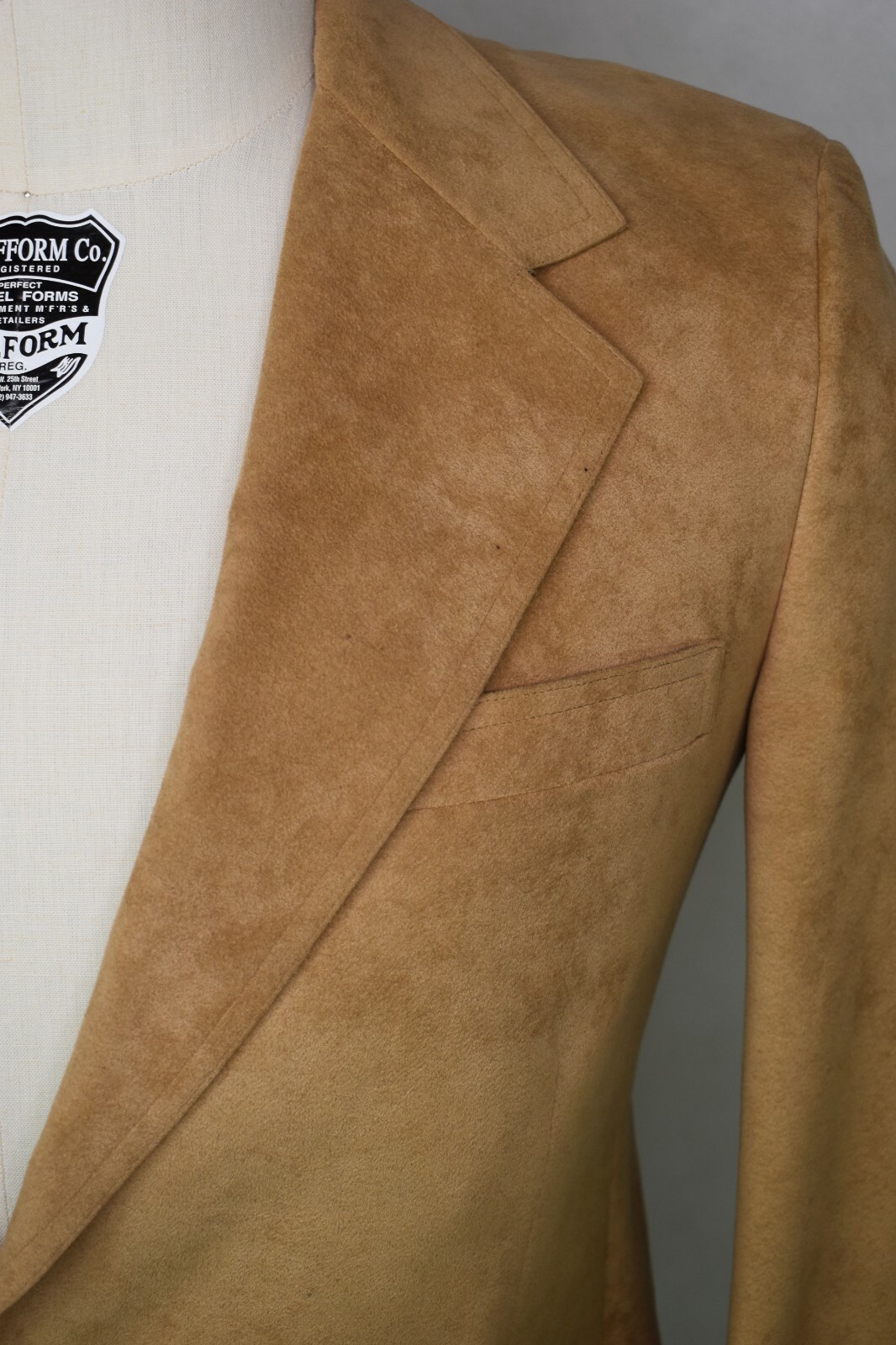 * Halston * Halsuede Model Solid Tan Patch Pocket… - image 3