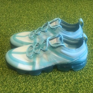 nike vapormax mint green
