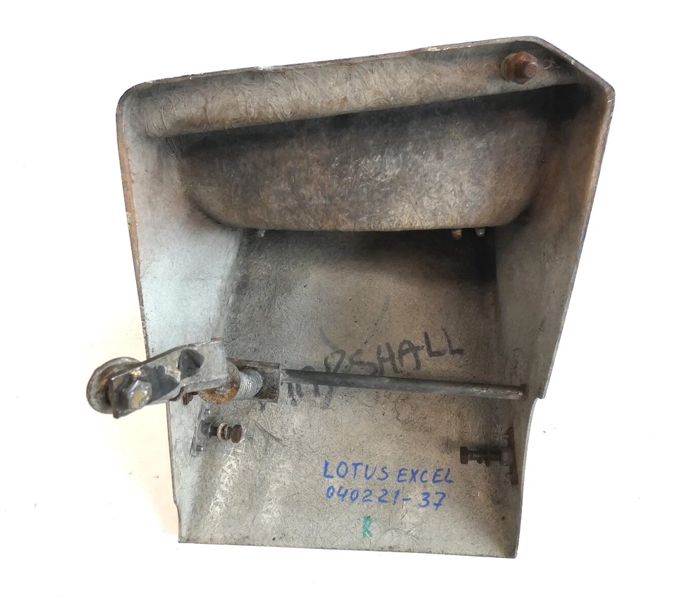 Lotus Excel Scheinwerfer Scheinwerrferklappe links - Bild 4 von 4