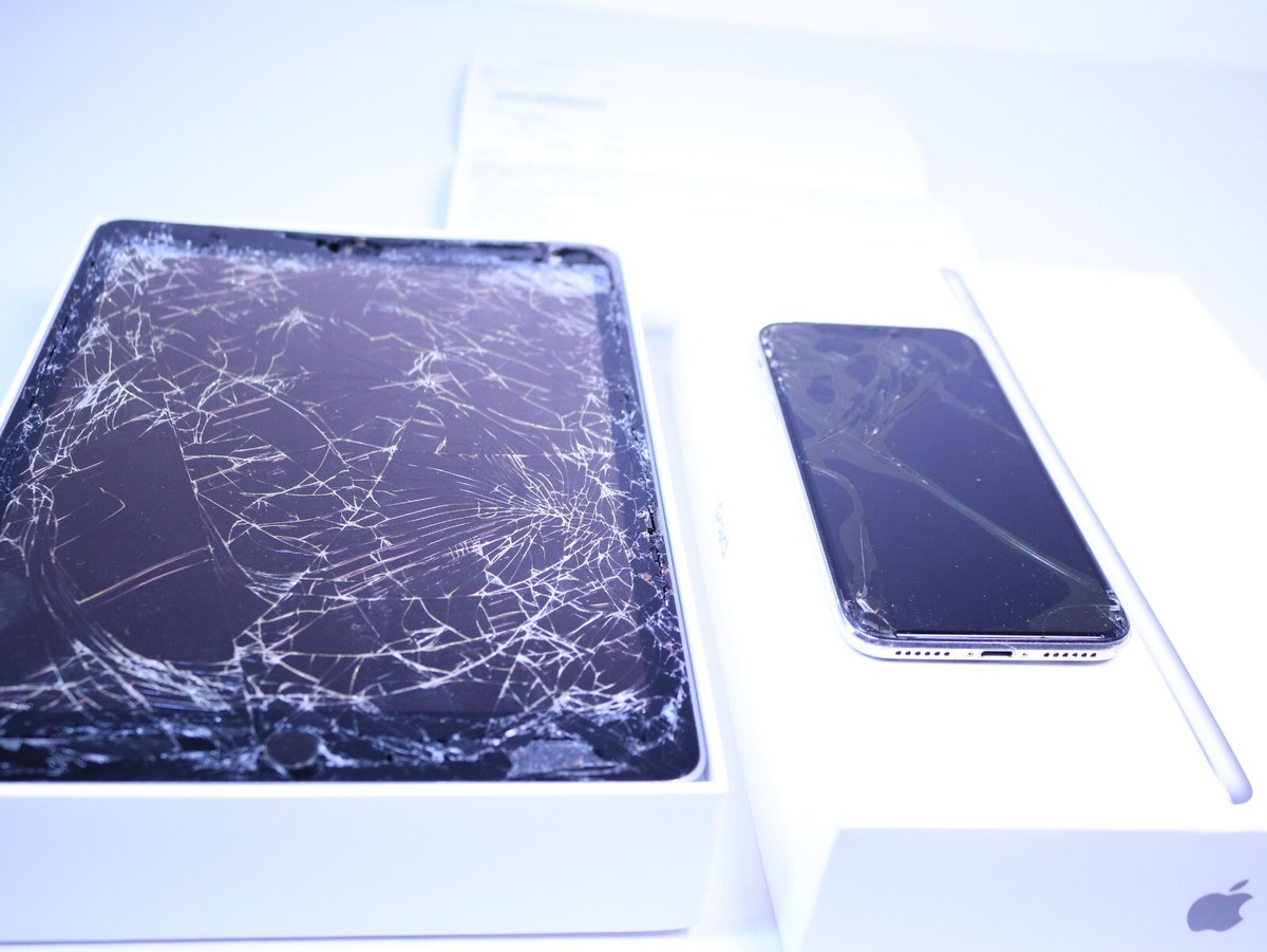 iPad -  Collectorです。 Amazon.com: Apple iPad Air, 2025 with M3 Chip (13-inch, Wi