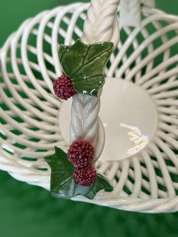 Vintage Basket Rasberry Weave Handmade Italy Ceramic Fruit Bowl Signed Vincent 