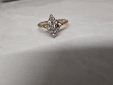 18ct Gold Diamond Cluster Ring Size M 1/2 ONE DIAMOND missing 2.12 3