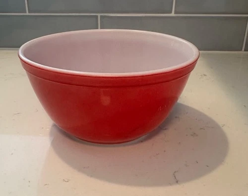 Pyrex Red #402 Vintage 1.5 Qt Mixing Nesting Bowl A-23 Ovenware USA  TM Reg