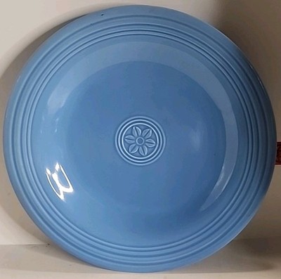 Oneida Petals Light Blue Round Chop Dinner Plate Flower Center (RV)