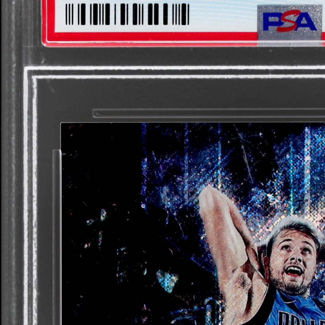 2019-20 Panini Father's Day Luka Doncic #LD PSA 10 Panini Collection 110/199 view 4