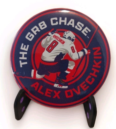 3" Button Pin ~ ALEX OVECHKIN ~ The GR8 Chase ~ Washington Capitals Button ~ NEU - Bild 1 von 6