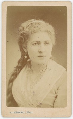 CDV Liébert 1876. Helene in '' Les Danicheff ''. Oper.
