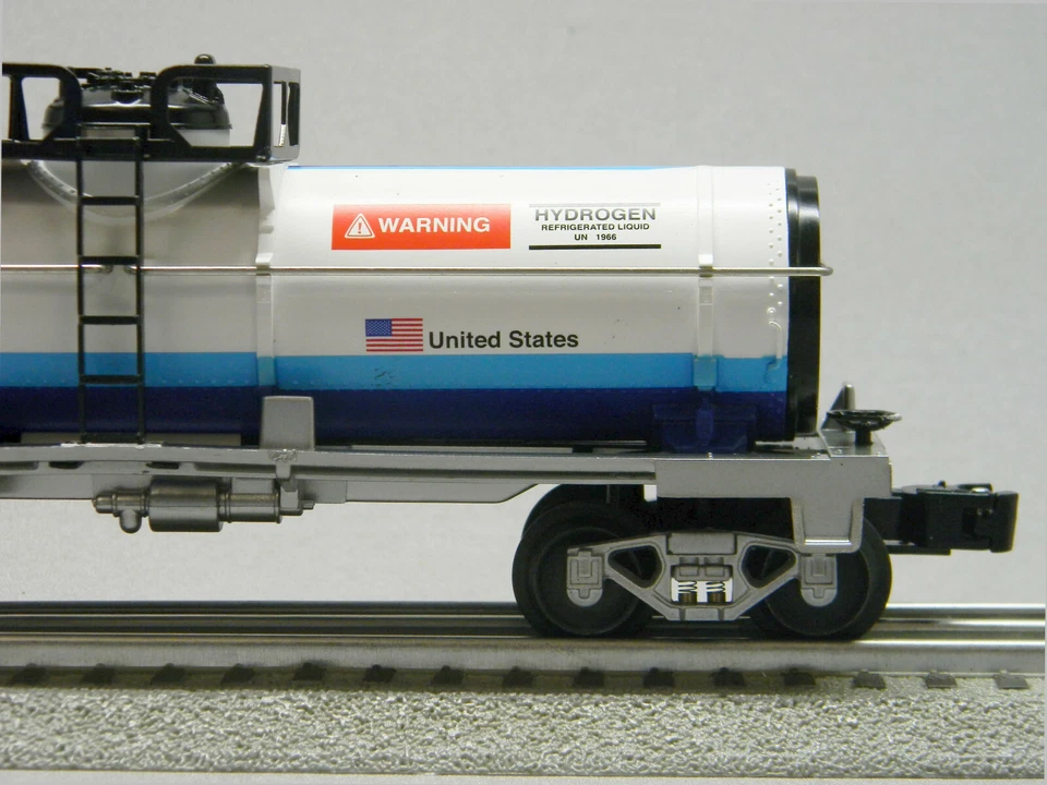 LIONEL SPACE LAUNCH TANK CAR O GAUGE nasa railroad tanker freight 2123080-T NEW - Image 4 of 4