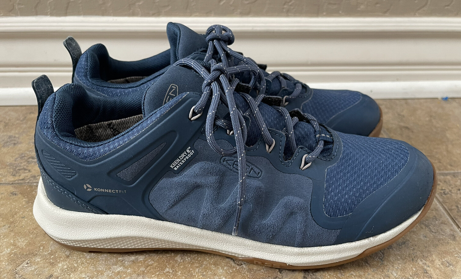 Scarpe da trekking Keen Explore donna taglia 8 5 blu impermeabili manca entrambe le solette