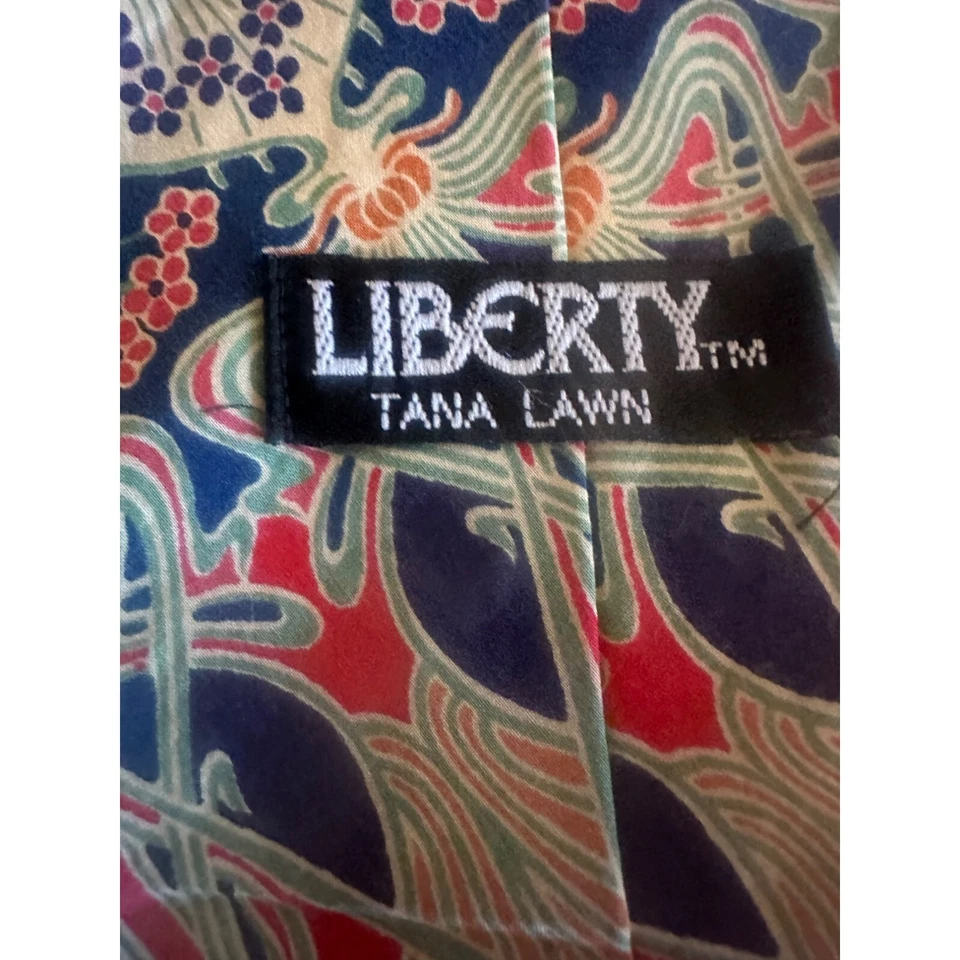 Telas Tana Lawn Liberty Azul Rosa Moderno Estampado Abstracto Algodón Corbata Inglaterra Foto 3 de 4