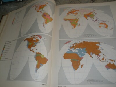 ENCYCLOPAEDIA BRITANNICA WORLD ATLAS COMPLETE WITH SUMMARIES HC