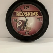 Vintage 1994 Washington Redskins spartus 11 inch  round clock Rare Works