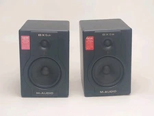 M-Audio BX5a Deluxe Powered Monitor Speaker Pair - Carbon Black