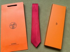 Herm&egrave;s Paris Men's Silk Tie Red Fuchsia All-Over H Logo Jacquard Pattern NWT
