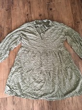 Zara  Short Green Dress 100% Viscose Small