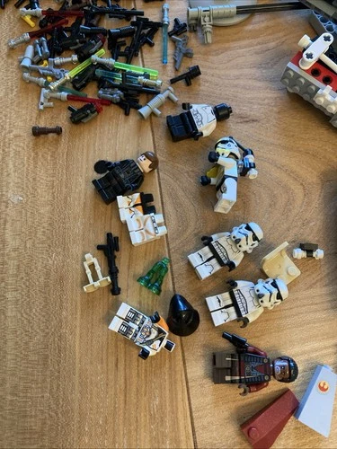 Huge Lego Star Wars Lot Sets With Minifigures 7141 8002 8000 7130 75311